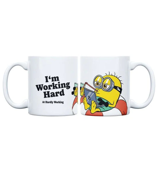 Minions Mug Working 320 ml